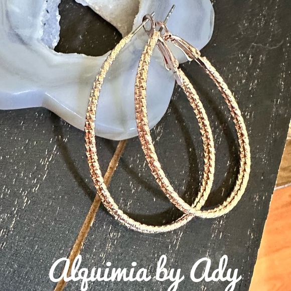 Alquimia Oval Earrings rose gold hoops large